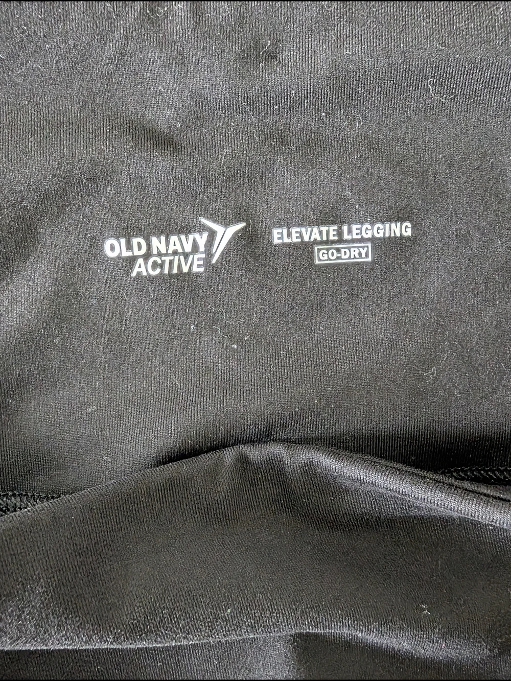 Old Navy Active Black Capri Elevate Go-Dry Leggings - Picture 4 of 5